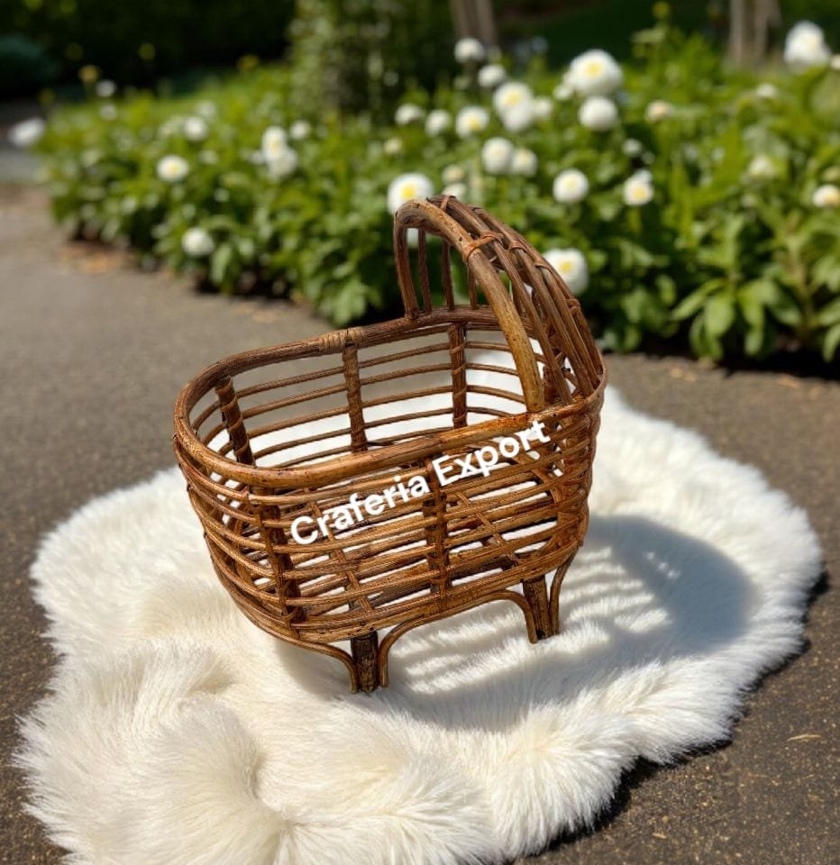 Bamboo Cane Baby Bed for Photography Prop /Cane Pram for Photos / Newborn Baby Photoshoot Cane Bed Prop