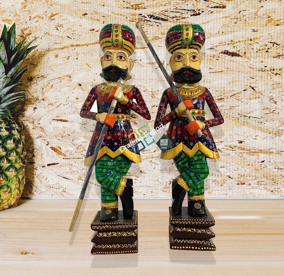 Wooden Darbaans Set Guards Showpiece Figurine for home decor - 3ft