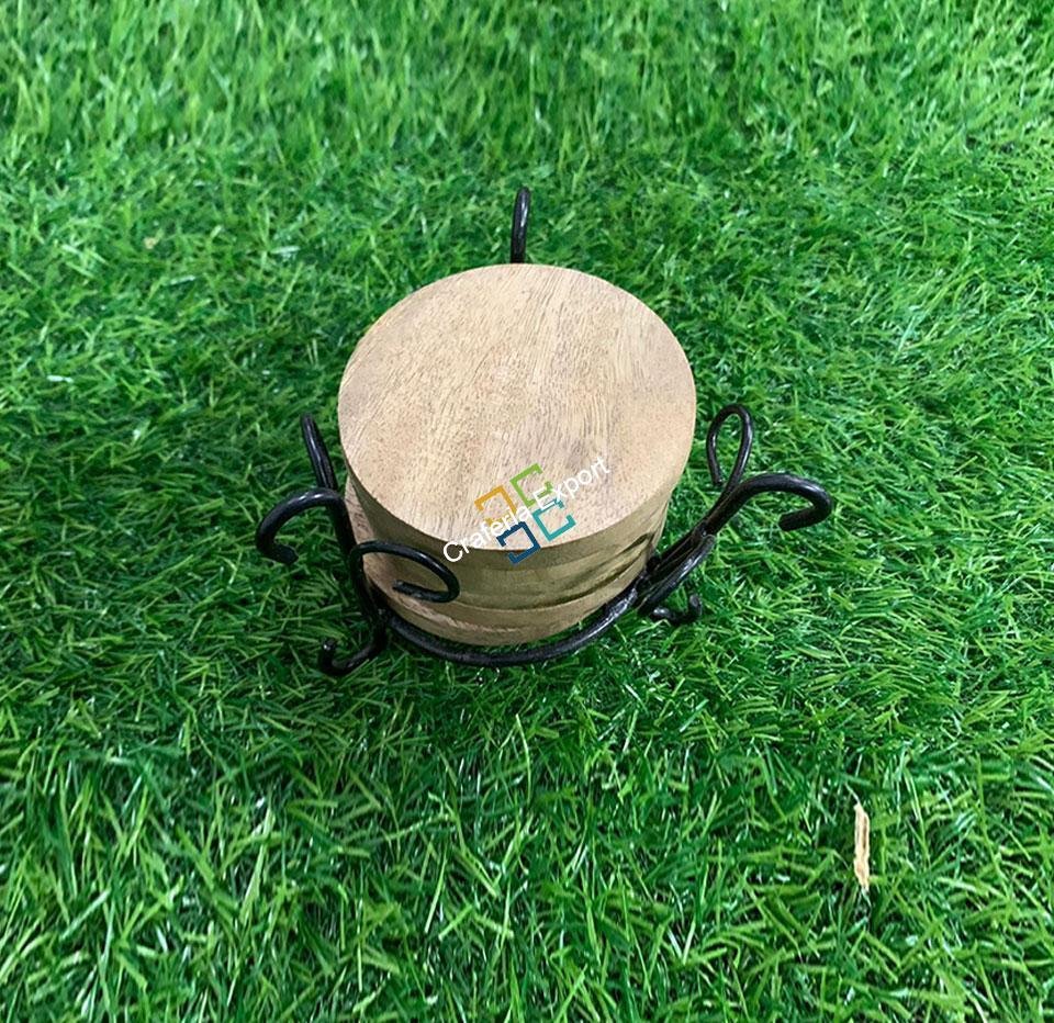 Round Wooden Tea coaster set