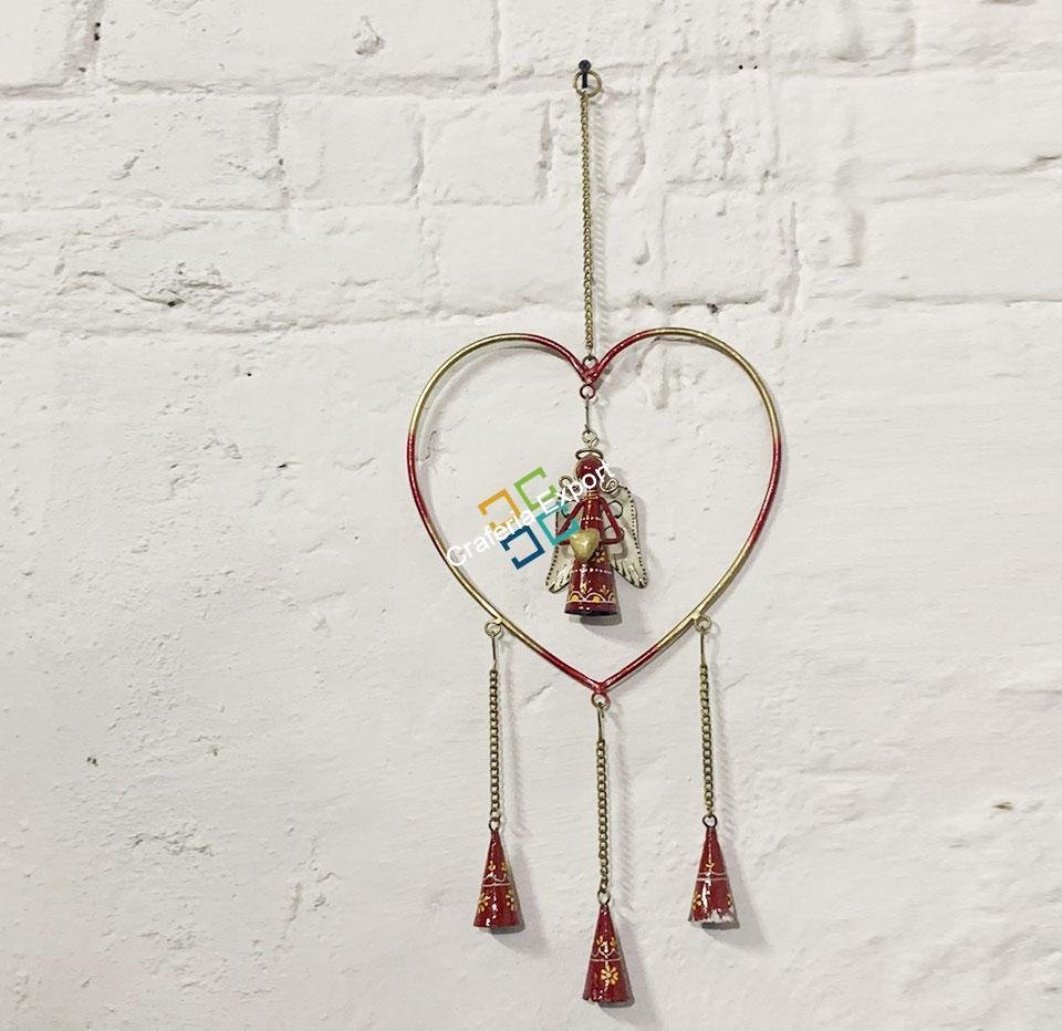 Metal star and heart-shaped wall hanging wind chimes for decoration with bells hang