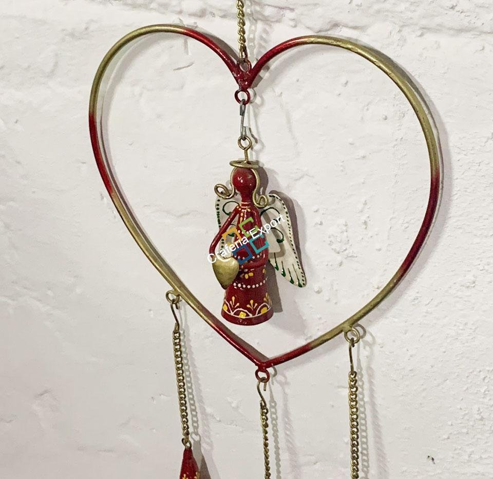 Metal star and heart-shaped wall hanging wind chimes for decoration with bells hang
