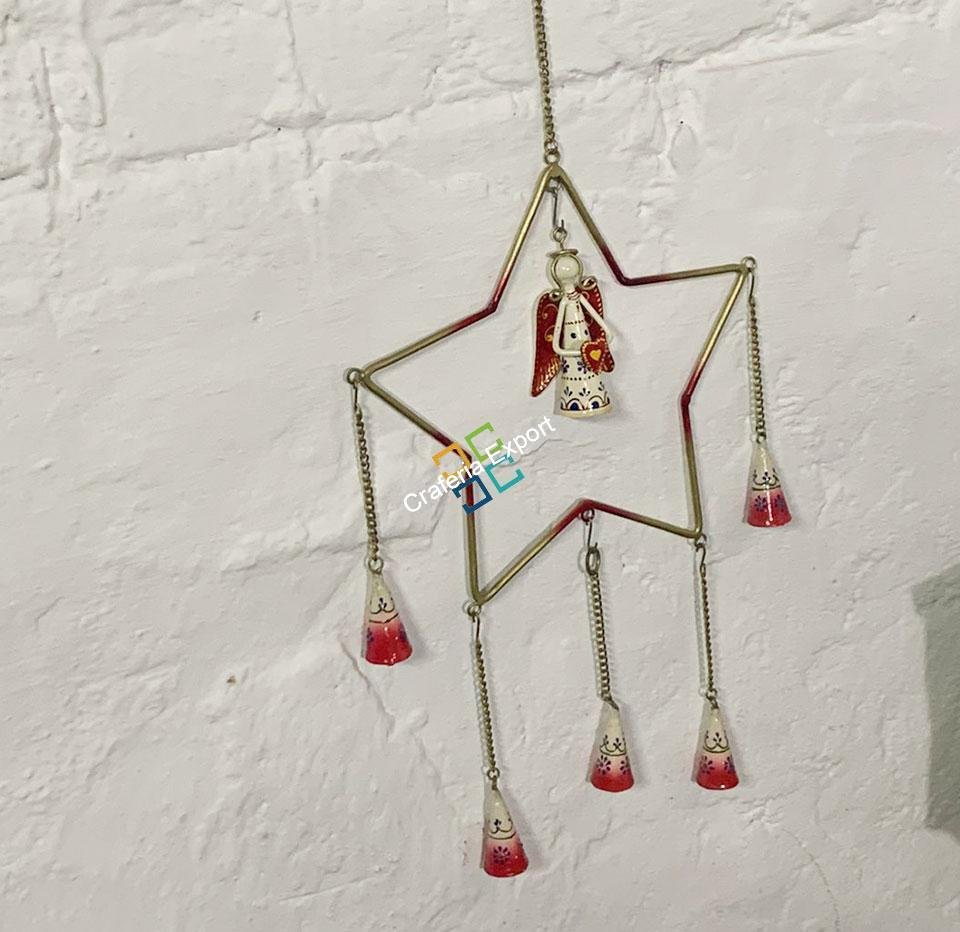 Metal star and heart-shaped wall hanging wind chimes for decoration with bells hang