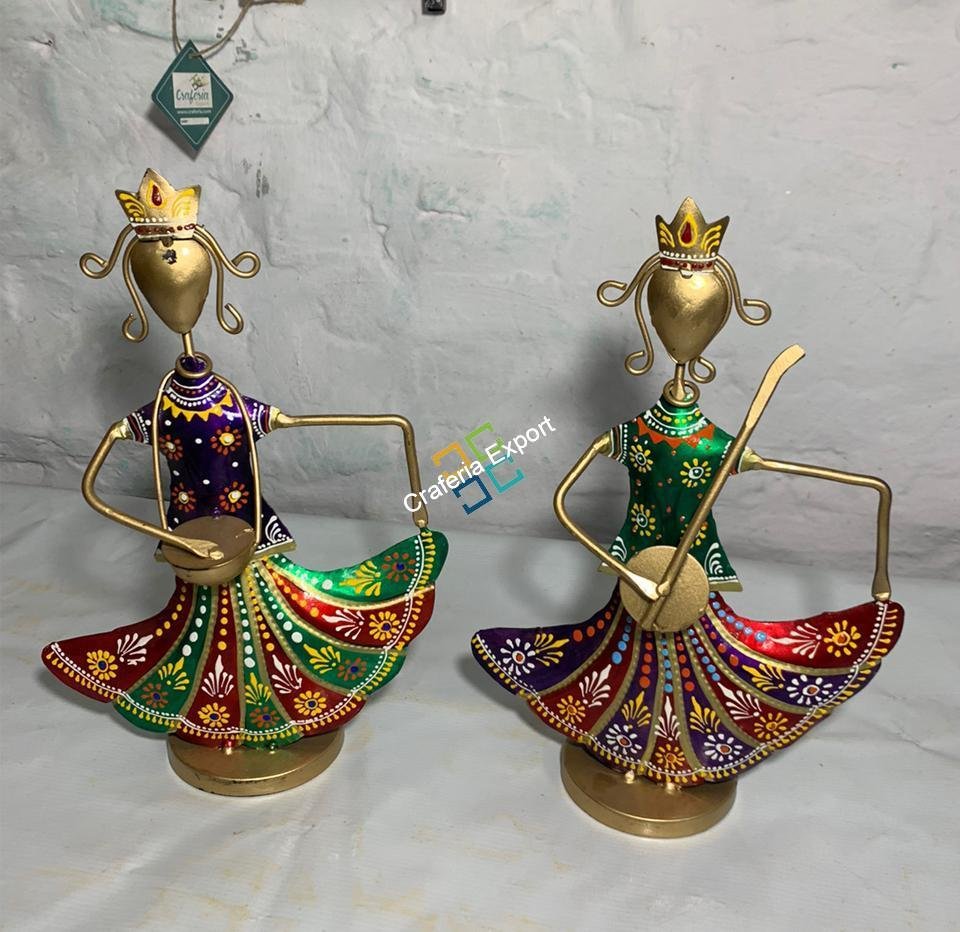 Metal Handicraft Musicians Women Figurine (Set of 2) Playing Music Showpiece, for Home , Hotels  Decorations -