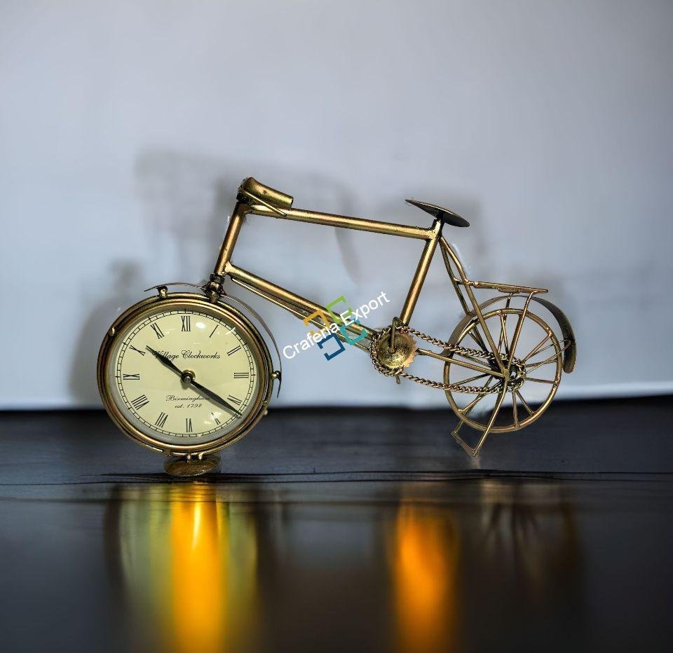 Handicraft Metal Cycle Table Organizer With Clock