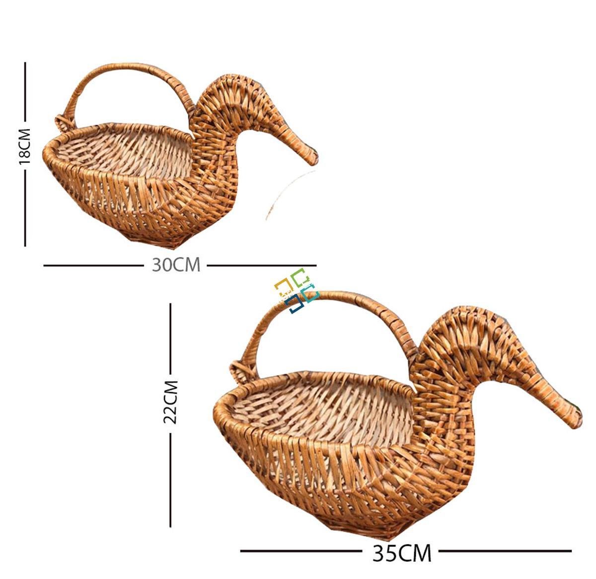 Unique Duck Shaped Cane Basket/Fruit Basket For Home, Hotel and Restaurant Decor/Gift Item