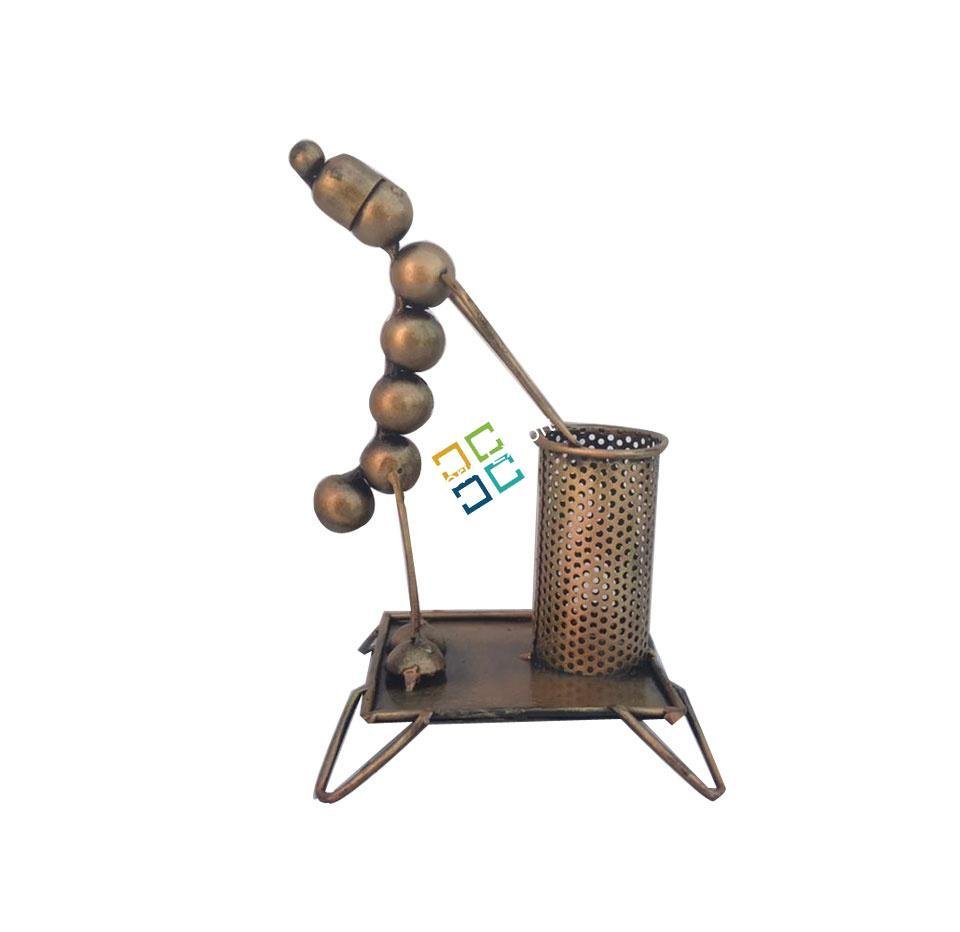 Caterpillar design of metal mesh Pen stand holder/ Desk organizer