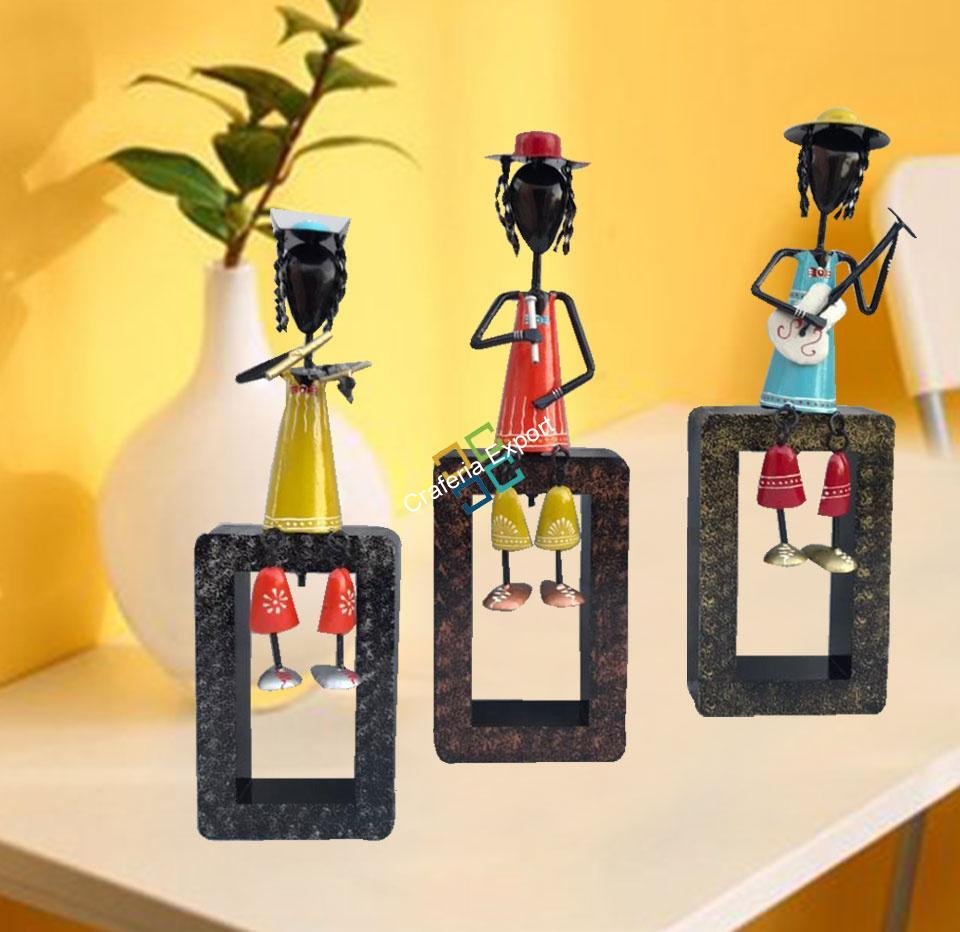 Multicolor Musical handicrafts legs hanging showpiece set of 3 for interior decoration