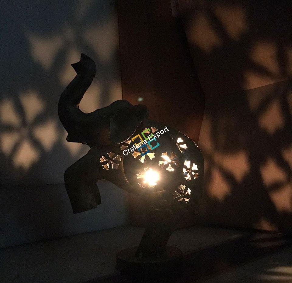 Handicraft metallic cute baby elephant shaped tealight candle holder for decor/Gifts
