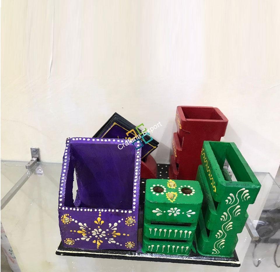 Multi purpose desk organizer