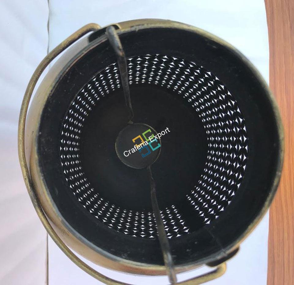 Handicraft metallic T-light candle holder/gift item/home decor