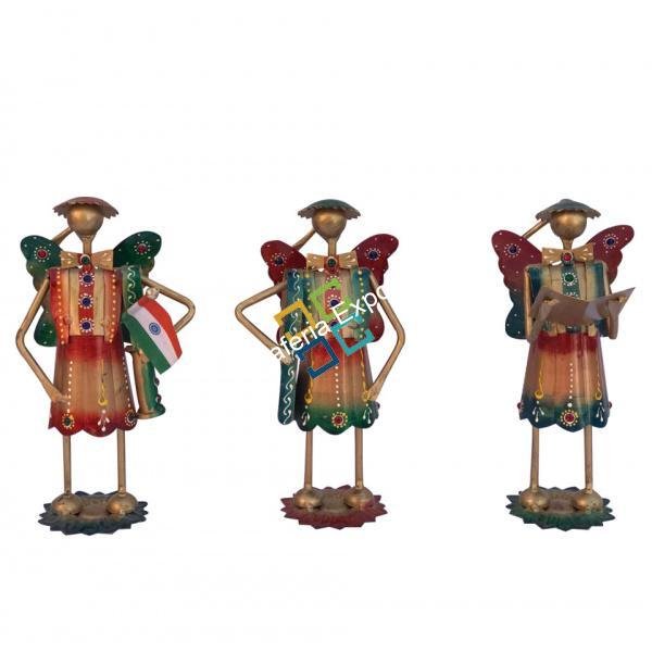 Metal Figurine Unquie Gifts showpiece / mini Doll Standing (set of 3)